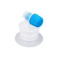 Pour emballages aseptiques Bag-in-Box (BIB) : Bouteilles en plastique avec bec verseur pour vin, eau minérale, champagne – Durables, anti-déversement, qualité alimentaire PE/PP