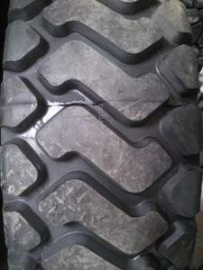 Neumático OTR Triángulo TB516 23.5R25 E-3 L-3 - Product Image 6