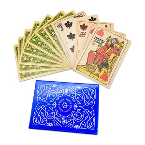 Altın oyun kartları dubai için yüksek kaliteli renkli özel logo oyun kartları satın