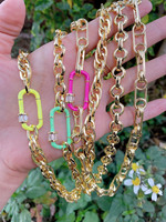 Nouveau fermoir à vis en forme d'ovale plaqué or 18 carats avec zircon émaillé, avec divers styles colorés pour la fabrication de bijoux