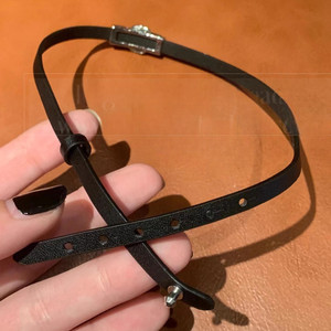 新しいデザインの黒革ベルトバックルネックレス女性用シンプルなショートチョーカーネックレスパーティージュエリー - Product Image 4