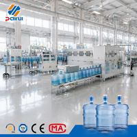 Ligne de production complète d'équipement de remplissage automatique tout-en-un pour barils d'eau PET de 5 gallons, 450 BPH, approvisionnement direct usine