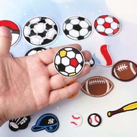Lot de 21 écussons thermocollants en forme de ballons de sport pour vêtements, chapeaux, sacs, chaussettes, pour cadeaux DIY, activités commerciales, décoration, uniformes de club