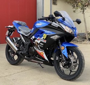 Motocicleta Deportiva <span class=keywords><strong>Kawasaki</strong></span> <span class=keywords><strong>Ninja</strong></span> 250cc Usada, Modelo Horizon S, Bicilíndrica, Refrigerada por Agua, para Carreras de Drag, 7 kW, 180 km/h - Product Image 2