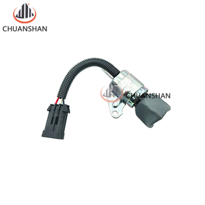 1E231-60011 7000782 Cierre de solenoide de parada de combustible para motor Kubota D722 D902D905 Z482 excavadora Bobcat E17 E20 E08 E19 E10 <span class=keywords><strong>418</strong></span> - Product Image 2