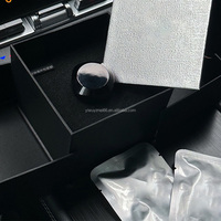 Diffuseur de parfum pour voiture rechargeable avec bâtonnets parfumés et options de senteurs personnalisables