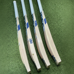 Bate de críquet de sauce inglés, mango corto, peso ligero - Product Image 1