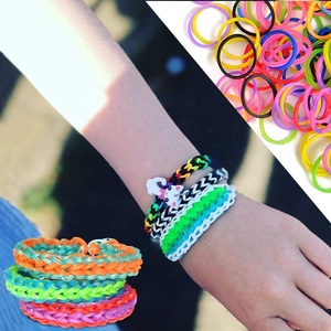 3700 + रंगीन रबर बैंड DIY हाथ बुननेवाला रचनात्मकता के लिए अंधेरे में चमक सेट कला और शिल्प बच्चों उपहार - Product Image 6