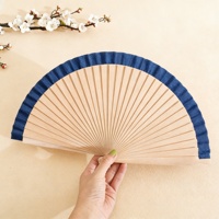Éventail en bois pour danse espagnole avec motifs antiques gravés personnalisables, baleines en bois – Cadeau pour mariages, décoration intérieure