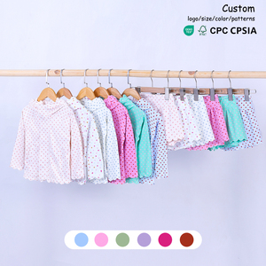 Conjunto de Ropa de Yoga para Niñas de Tres Piezas: Top con Capucha, Camiseta Interior y Falda con Volantes para Danza, Escuela y Uso Diario - Product Image 1