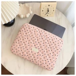 Funda Protectora para Portátil Acolchada con Estampado Floral Personalizado de Fábrica, Funda para Portátil a la Moda para Uso Diario, Resistente a los Golpes, para Mujer - Product Image 1