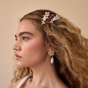 Barrette à cheveux de <span class=keywords><strong>mariée</strong></span> en perles et cristaux, plaquée or, avec feuilles, perles et strass – Accessoire de <span class=keywords><strong>coiffure</strong></span> élégant pour mariées - Product Image 1