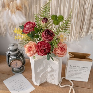 Arreglo de Rosas Artificiales Starry River, Tela Plástica Tejida, Decoración para Bodas y Hogar CF02158 - Product Image 1
