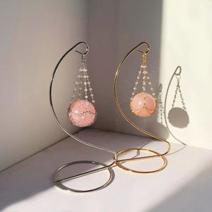 고품질 로즈 쿼츠 볼 홀더 크리스탈 펜듈럼 탁상 스탠드 크리스탈 선캐쳐 탁상 스탠드 선물 도매 - Product Image 6