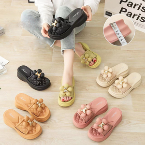 Kişiselleştirilmiş açık kapalı eva yumuşak güzel terlik kaymaz açık yumuşak eva pvc slaytlar ayakkabı bayanlar moda terlikler - Product Image 3
