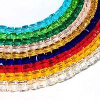 Perles cubiques en verre recyclé aux couleurs vives, perles carrées à facettes effet sucre pour bijoux empilables style pop pour le quotidien et les festivals