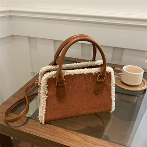 New Lamb Wool Bag Large Capacity Women's Trendy Fashion Hair Shoulder Bag Student Handheld Tote Bag - Product Image 2