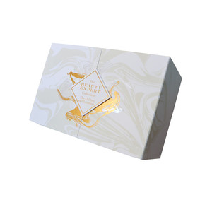 Embalaje de lujo personalizado regalo vacío Navidad belleza maquillaje mujeres Adviento calendario caja 12 días con lámina de oro - Product Image 5