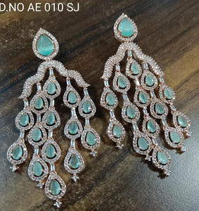 Boucles d'oreilles pendantes élégantes en or rose avec pierres CZ étincelantes pour mariage et soirée, tendance pour femmes et filles, en provenance d'Inde - Product Image 1