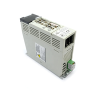 MDS-B-SVJ2-04 Amplificador de servovariador CNC de CA, husillo de doble eje de 0.4kW, husillo CNC, husillo de control servo para máquina herramienta CNC, eje de husillo CNC S