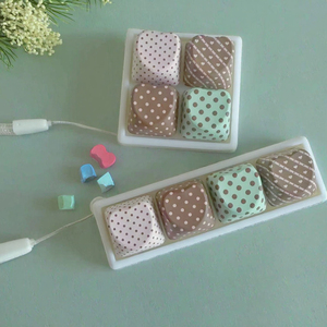 Teclado Mini en Forma de Corazón al por Mayor, Teclas con Patrón de Puntos, Juguetes de Descompresión, Juguetes de Teclado para Dedos, para Regalo - Product Image 1