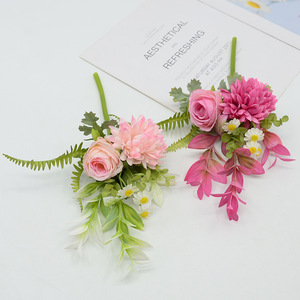 Ramo de Rosas y Crisantemos Artificiales Dongchen Crafts, Flores de Seda para Decoraciones de Boda, Arreglos para el Recinto Nupcial - Product Image 1
