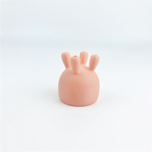 Divertida tapa de botella de leche con pajita abatible de plástico, diseño bonito para viajes, campamentos, accesorio unisex de 3,9 cm y 1,5 pulgadas. - Product Image 4
