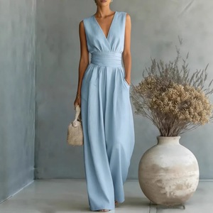 Nuova Collezione Primavera Estate 2026: Elegante <span class=keywords><strong>Tuta</strong></span> Intera da <span class=keywords><strong>Donna</strong></span> Senza Maniche con Scollo a V, Vita Stretta, Lunghezza Intera, Tinta Unita in Misto <span class=keywords><strong>Lino</strong></span> - Product Image 1