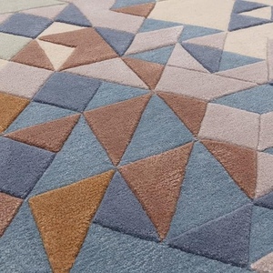 Alfombra de suelo personalizada de fabricación para sala de estar alfombras de suelo cómodas gris Fl moderno indio sólido cuadrado invierno poliéster mechón - Product Image 1