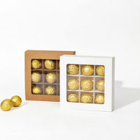 Boîte cadeau en chocolat personnalisée recyclable à 9 compartiments avec fenêtre transparente et insert en mousse pour l'emballage de bonbons et de desserts