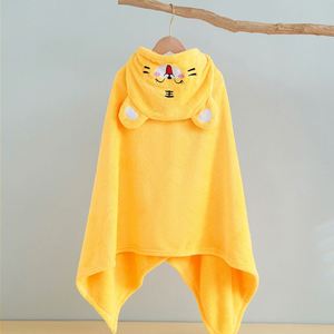 Toalla de Baño con Capucha de Terciopelo para Bebé, Suave y Absorbente, para Recién Nacidos - Product Image 4