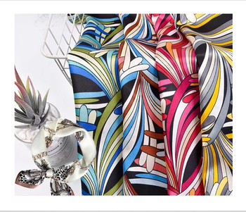 Custom Design Polyester Satin Dress Print Flower Print Fabric Stain Polyester Printed Twill Polyester Fabric