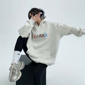 Fabricants de vêtements personnalisé unisexe 100% coton sweat à capuche surdimensionné broderie à capuche avant Logo pour femmes hiver automne utilisation - Product Image 5