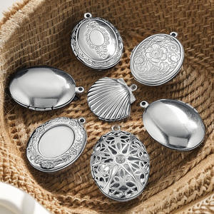 Collier avec pendentif médaillon photo, style rétro, relief floral, Saint Benoît, cœur, acier inoxydable, pendentifs médaillon photo - Product Image 4