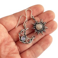 Boucles d'oreilles clous vintage en gros, motifs Lune, Soleil, Lotus, Cœur, Cercle – Cadeaux bijoux pour femmes, idéal pour les fêtes