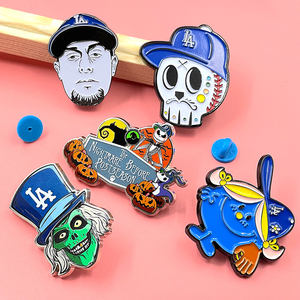 SYD金属工艺制造商批发镀金珐琅定制别针标志动漫卡通徽章促销收藏品 - Product Image 1