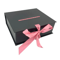 Boîtes d'emballage rigides de luxe portables et écologiques personnalisées avec couvercle magnétique et doublure en satin pour perruques et mèches de cheveux naturels