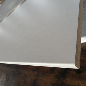 <span class=keywords><strong>Encimera</strong></span> de Cocina Moderna de 3 m (10 pies) de MDF con Revestimiento de HPL Resistente al Agua, Color Blanco Mármol, para Uso en Hoteles - Product Image 4