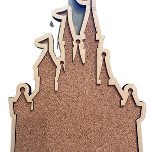 Organisateur de tableau en liège mural de style château, fabrication directe d'usine, sur mesure - Product Image 6