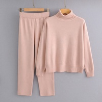 Costume de yoga en tricot de laine et cachemire sexy de luxe personnalisé ensemble de pulls deux pièces à col ras du cou pour femmes rayées