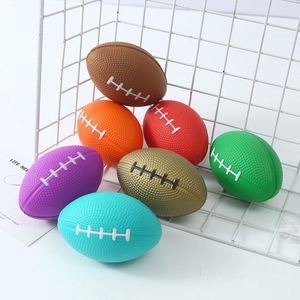 Ballon de rugby en mousse PU imprimé avec logo personnalisé, anti-stress, football américain, cadeaux promotionnels pour enfants - Product Image 5