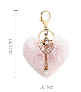 Promotional Cute Pearl Heart Plush Keychain Faux Fur Pom Pom Pearl Key Chains for Backpacks Purse Bag Car Key Charms Accessories