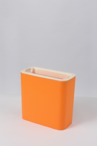 Ensemble <span class=keywords><strong>balai</strong></span> et pelle ergonomique multifonctionnel 3-en-1 en acier inoxydable avec poubelle intégrée pour usage professionnel - Product Image 2