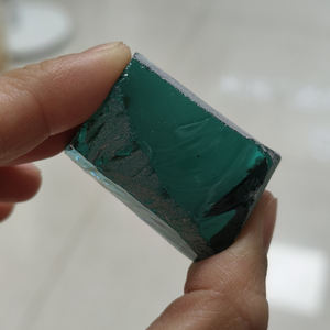 Material Sintético Nano sin Cortar, Nanosital, Turmalina, Pararba # 75 Gemas Verdes Irregulares sin Cortar, Cultivadas en Laboratorio - Product Image 5