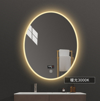 Miroir de salle de bain d'hôtel ovale moderne et élégant avec éclairage LED, horloge, affichage de la température et fonctions d'induction