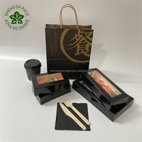Boîte à sushi jetable biodégradable noire personnalisée avec fenêtre