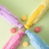 Stylo en peluche super doux de 28 cm, rétractable, en plastique, couleurs macaron, design surdimensionné, cadeau le plus vendu pour Bullet
