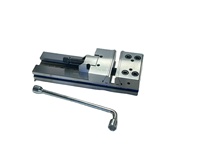Centre d'usinage CNC Fraiseuse Combinaison de précision Étau plat
