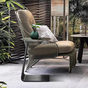 Sofá Individual de Ratán Nórdico para Exteriores, Ideal para Hoteles, Alojamientos, Departamentos, Villas, Patios, Jardines y Balcones, Diseño Hojas de Otoño - Product Image 3