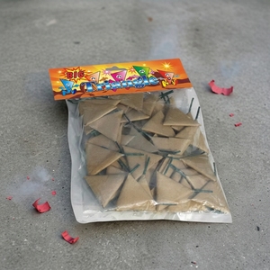 Vente en gros d'usine : Bombes triangulaires à effets spectaculaires, pétards et bombes sonores pour festivals - Product Image 5